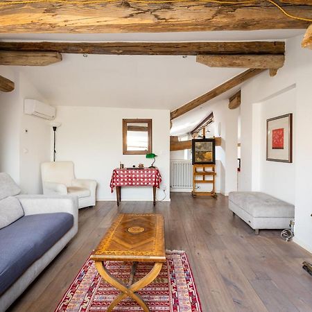Italy Prestigious Historical Attic In Bologna Apartment Bagian luar foto