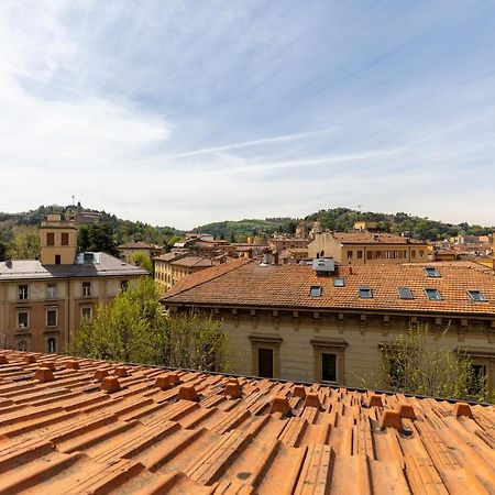 Italy Prestigious Historical Attic In Bologna Apartment Bagian luar foto
