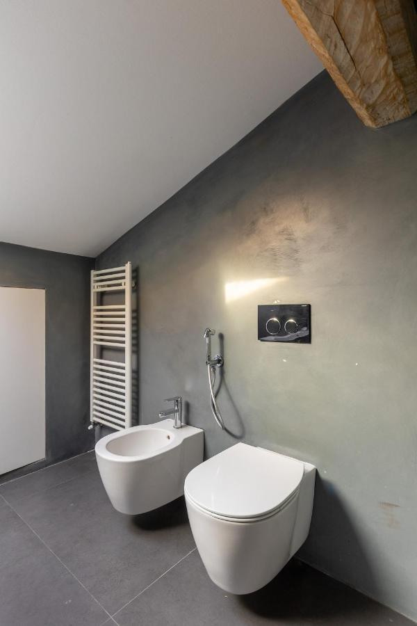 Italy Prestigious Historical Attic In Bologna Apartment Bagian luar foto
