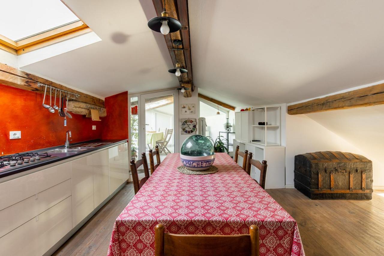 Italy Prestigious Historical Attic In Bologna Apartment Bagian luar foto