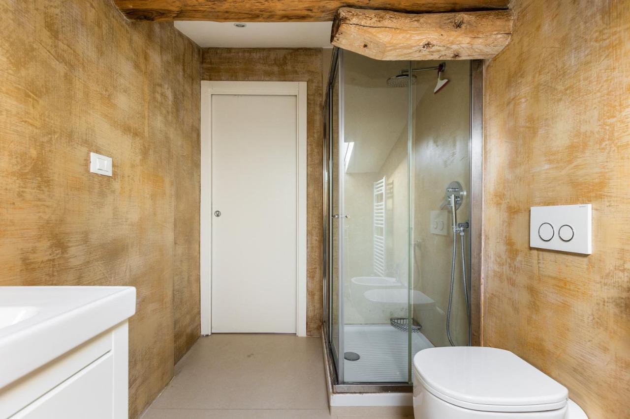 Italy Prestigious Historical Attic In Bologna Apartment Bagian luar foto