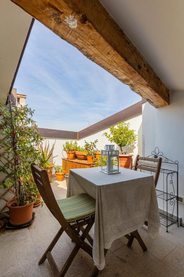 Italy Prestigious Historical Attic In Bologna Apartment Bagian luar foto